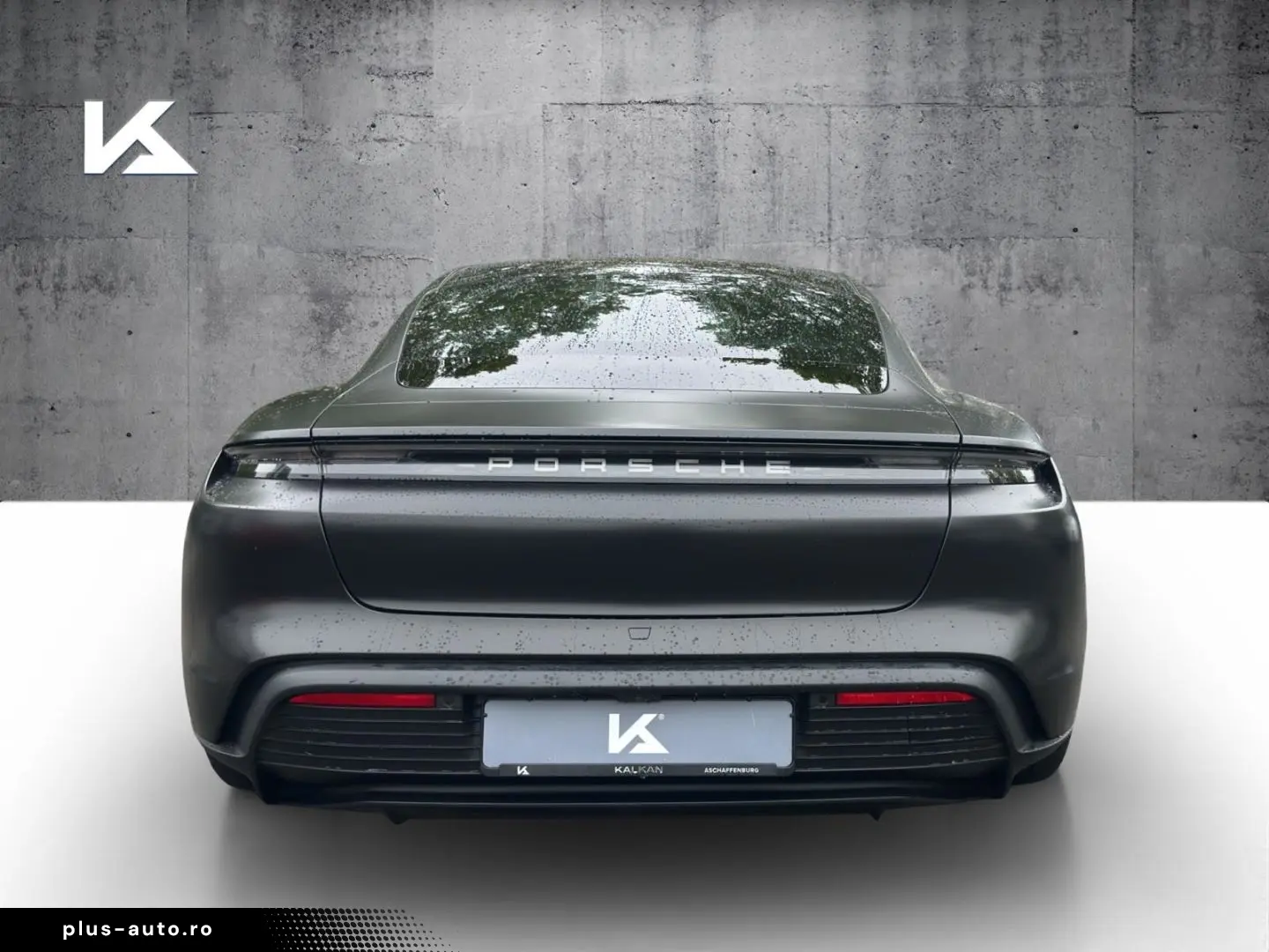 PORSCHE Taycan Sport-Chrono-Paket Sound-System BOSE