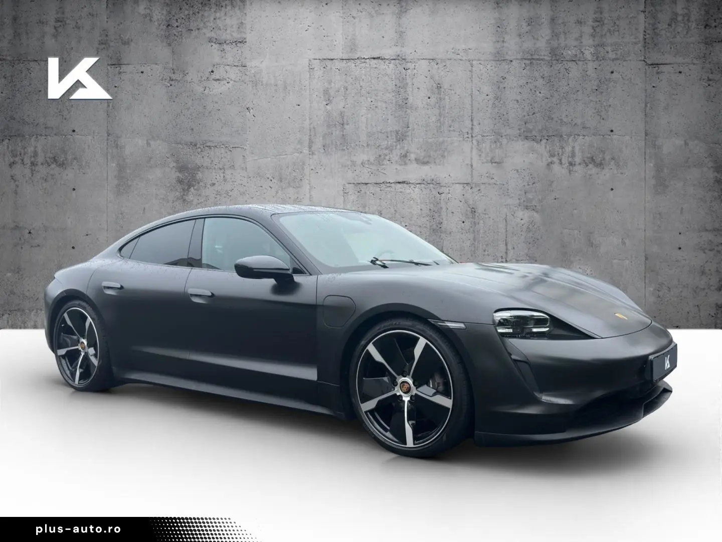 PORSCHE Taycan Sport-Chrono-Paket Sound-System BOSE
