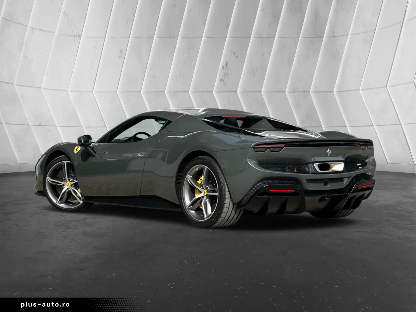 FERRARI 296 GTS CARBON