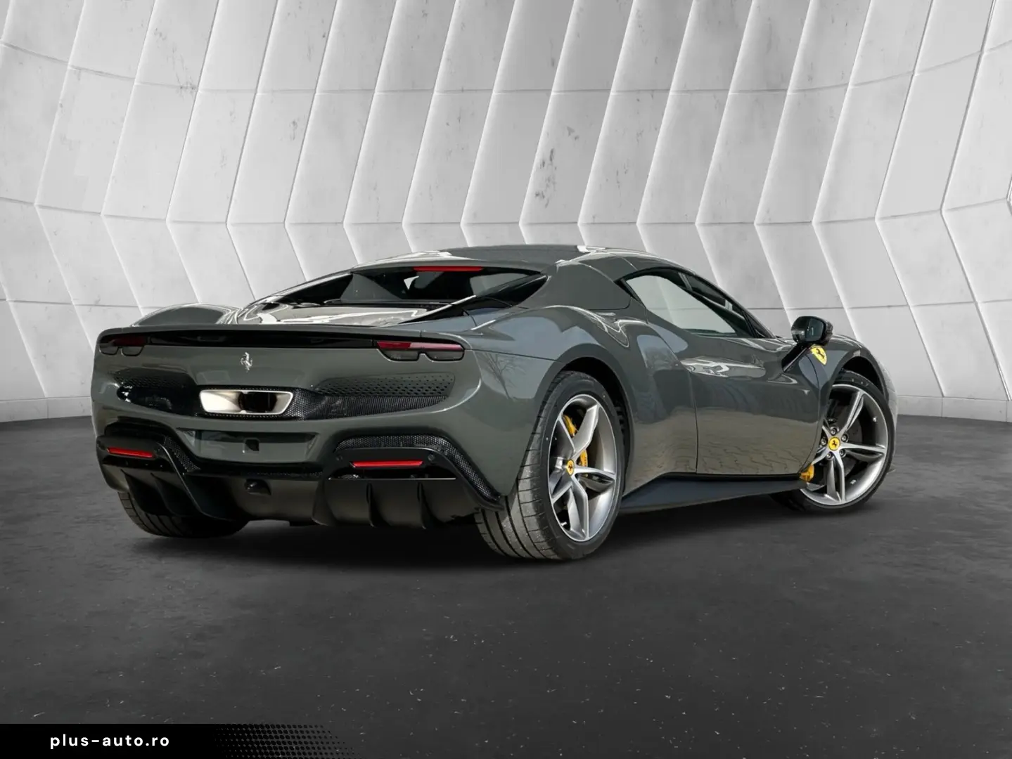 FERRARI 296 GTS CARBON