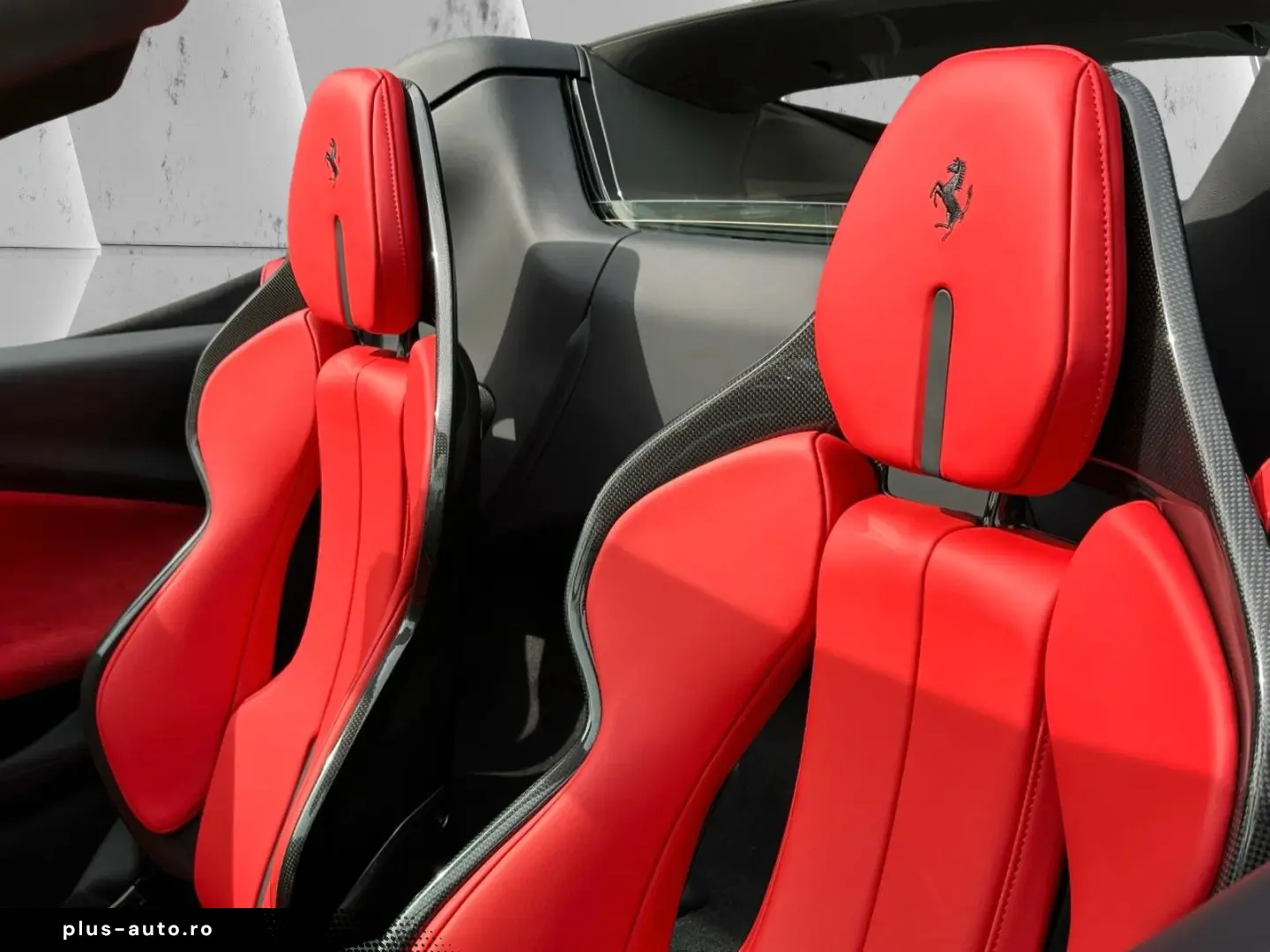 FERRARI 296 GTS CARBON
