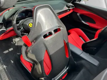 FERRARI 296 GTS CARBON