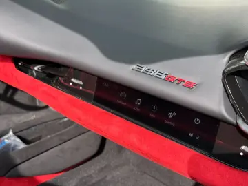 FERRARI 296 GTS CARBON