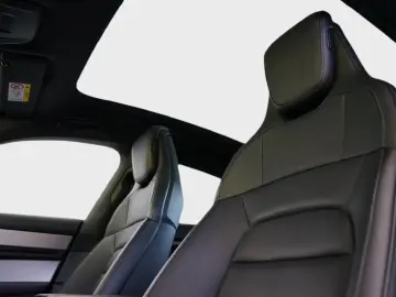PORSCHE Approved 07 27   Pano