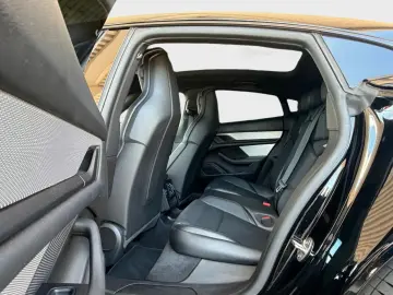 PORSCHE Approved 07 27   Pano