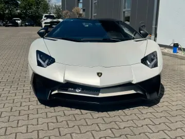 LAMBORGHINI Aventador LP 750-4 SV Roadster Carbon