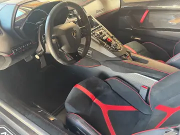 LAMBORGHINI Aventador LP 750-4 SV Roadster Carbon