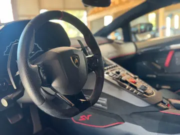 LAMBORGHINI Aventador LP 750-4 SV Roadster Carbon