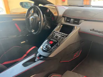 LAMBORGHINI Aventador LP 750-4 SV Roadster Carbon