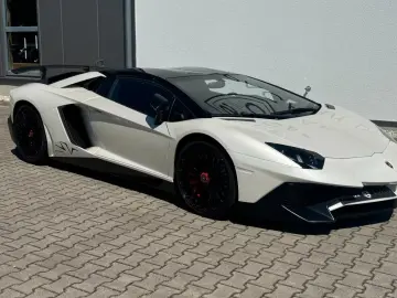 LAMBORGHINI Aventador LP 750-4 SV Roadster Carbon