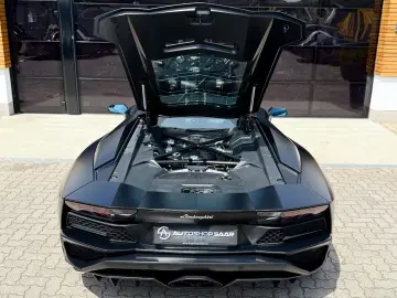 LAMBORGHINI Aventador S LP740-4   MwSt.   PPF   Carbon