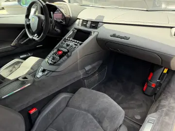 LAMBORGHINI Aventador S LP740-4   MwSt.   PPF   Carbon