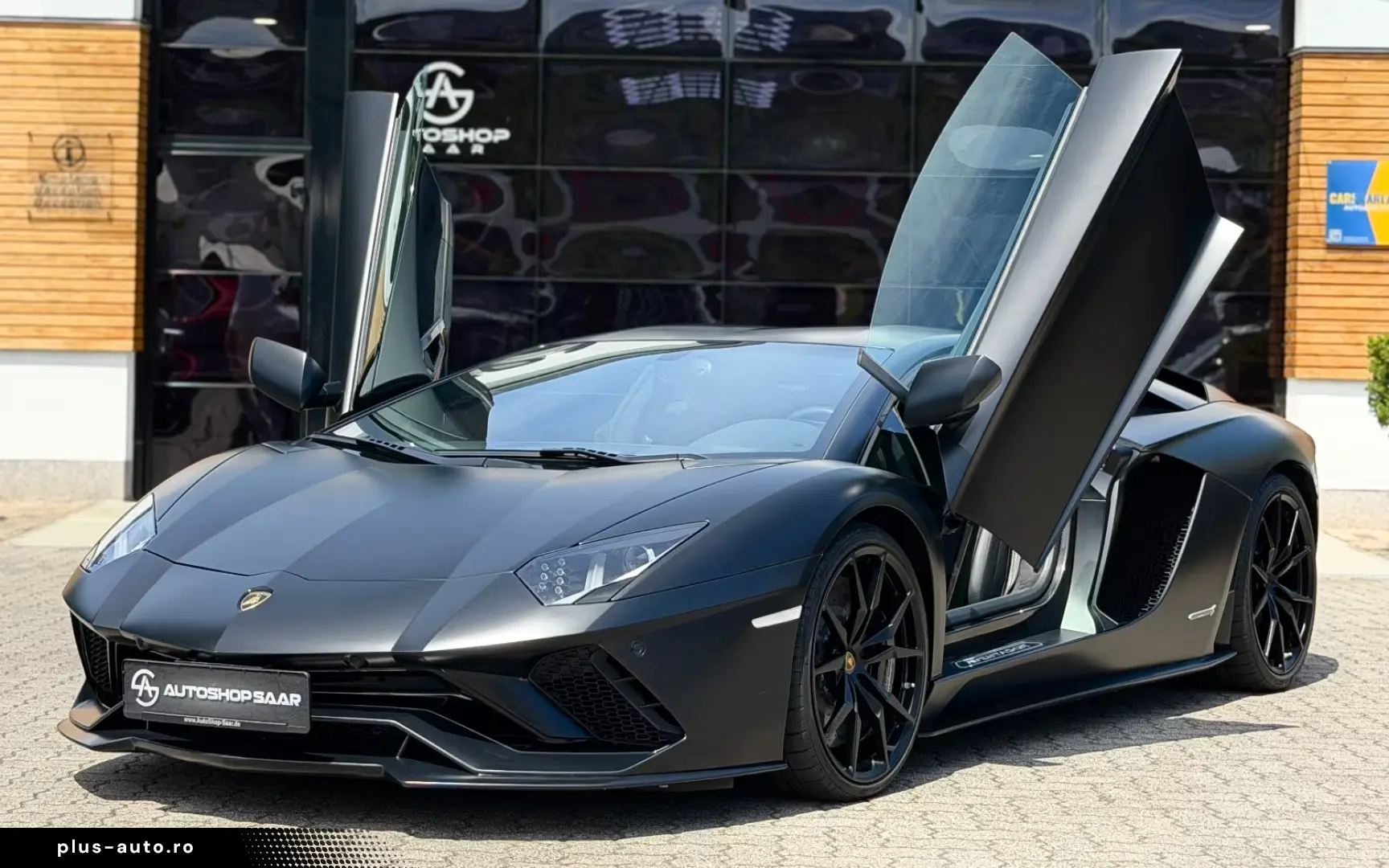 LAMBORGHINI Aventador S LP 740-4 PPF Carbon