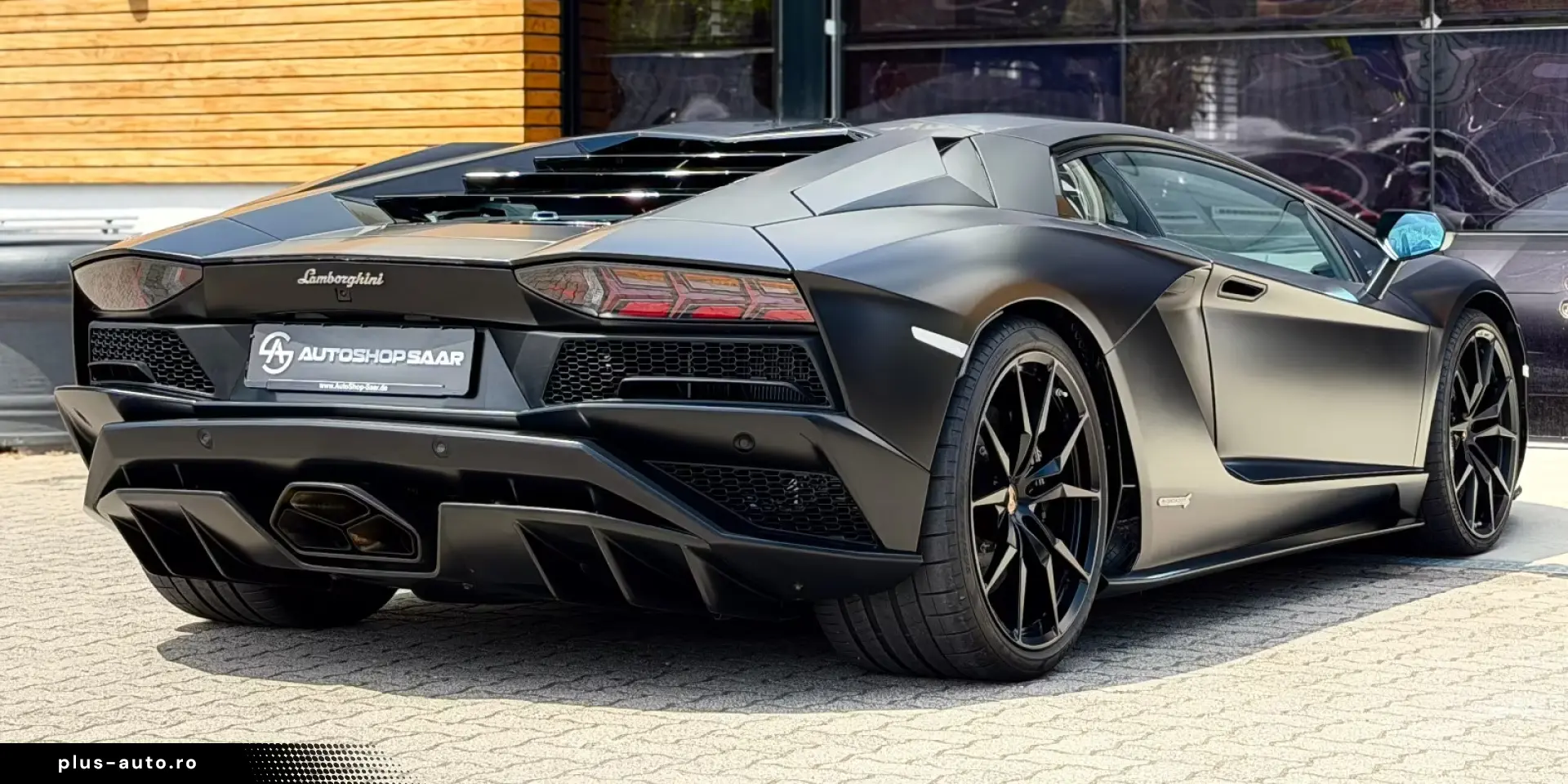 LAMBORGHINI Aventador S LP 740-4 PPF Carbon