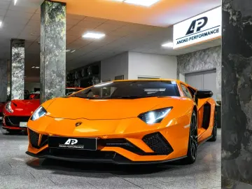 LAMBORGHINI Aventador S LP 740-4  CAPRISTO LIFT CAM CARBON