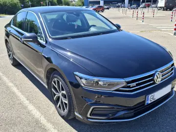Volkswagen Passat GTE 1.4 TSI 2020 Plug-In Hybrid - 98800 km