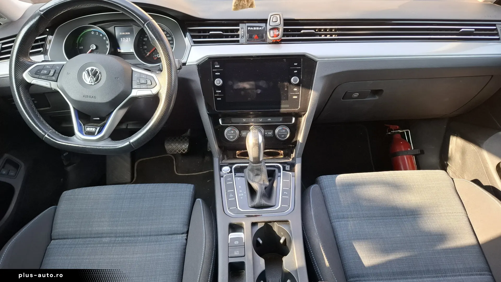Volkswagen Passat GTE 1.4 TSI 2020 Plug-In Hybrid - 98800 km