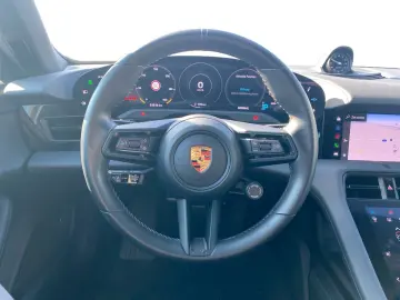 Porsche Taycan 79 kWh BOSE ACC NAVI STHZ LED APP SHZ