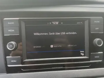 VW T6 Caravelle 2 0TDI  Trendline DAB 9Sitze APP MF