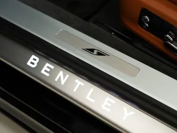 Bentley Continental GTC S  CarbonStylingSpec