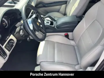 PORSCHE Cayenne E-Hybrid Coupe Platinum Edition