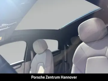 PORSCHE Cayenne E-Hybrid Coupe Platinum Edition