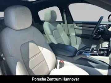 PORSCHE Cayenne E-Hybrid Coupe Platinum Edition