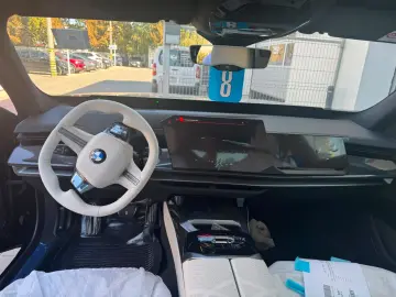 BMW 740 xDrive M Sport Pro - MY 2027 - LIVRARE RAPIDA!