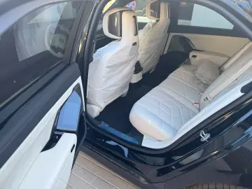 BMW 740 xDrive M Sport Pro - MY 2027 - LIVRARE RAPIDA!