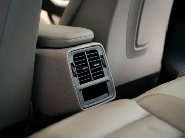 PORSCHE Taycan Sport Turismo InnoDrive Head-Up 1. Hand