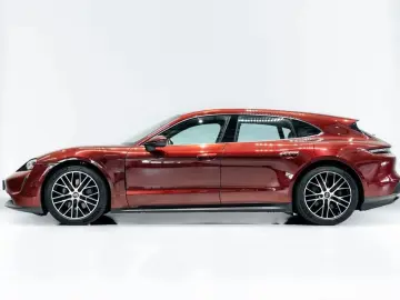 PORSCHE Taycan Sport Turismo InnoDrive Head-Up 1. Hand