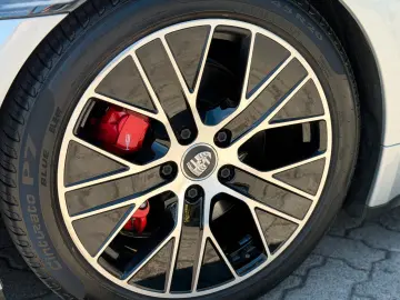 PORSCHE Taycan Sport Turismo 4 S Performancebatterie Plu