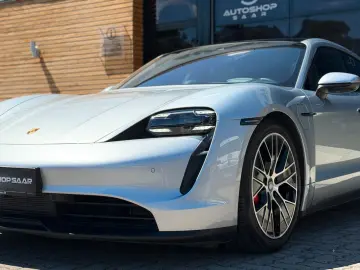 PORSCHE Taycan Sport Turismo 4 S Performancebatterie Plu