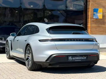 PORSCHE Taycan Sport Turismo 4 S Performancebatterie Plu