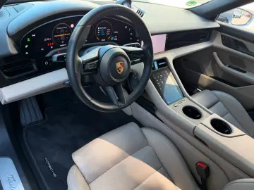 PORSCHE Taycan Sport Turismo 4 S Performancebatterie Plu
