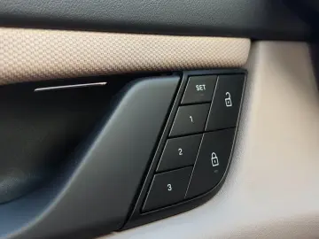 PORSCHE Taycan Sport Turismo 4 S Performancebatterie Plu