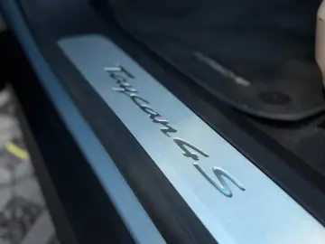 PORSCHE Taycan Sport Turismo 4 S Performancebatterie Plu