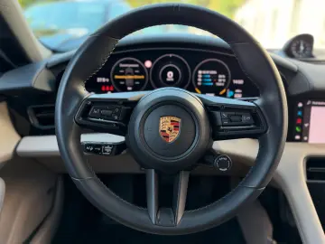 PORSCHE Taycan Sport Turismo 4 S Performancebatterie Plu