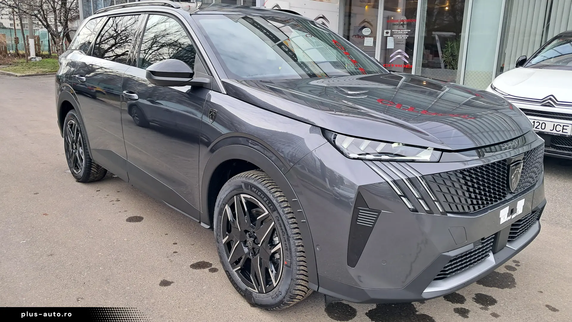 PEUGEOT 5008 GT 1.2 Hybrid 145 CP automata