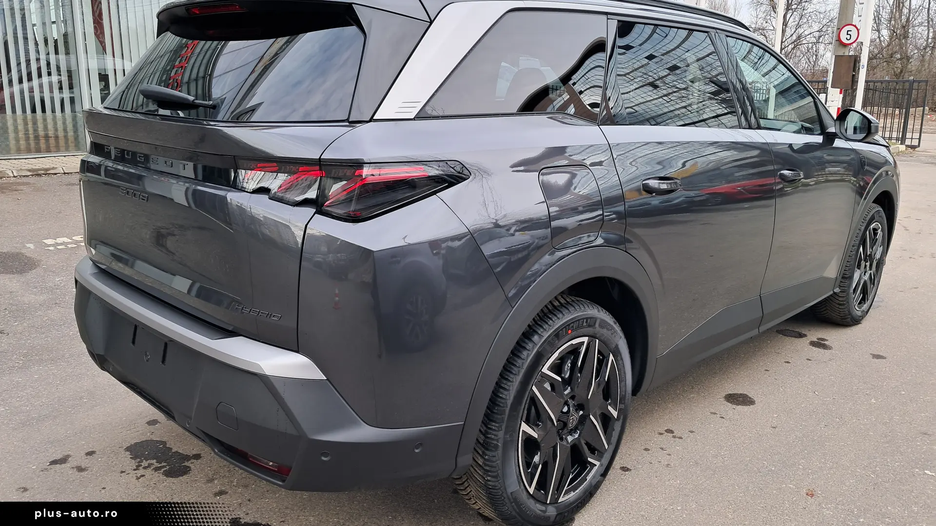 PEUGEOT 5008 GT 1.2 Hybrid 145 CP automata