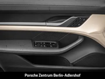 PORSCHE Taycan Sport Turismo Clubleder InnoDrive Head-Up