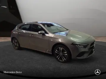 Mercedes-Benz A 250 e-Hybrid Progressive