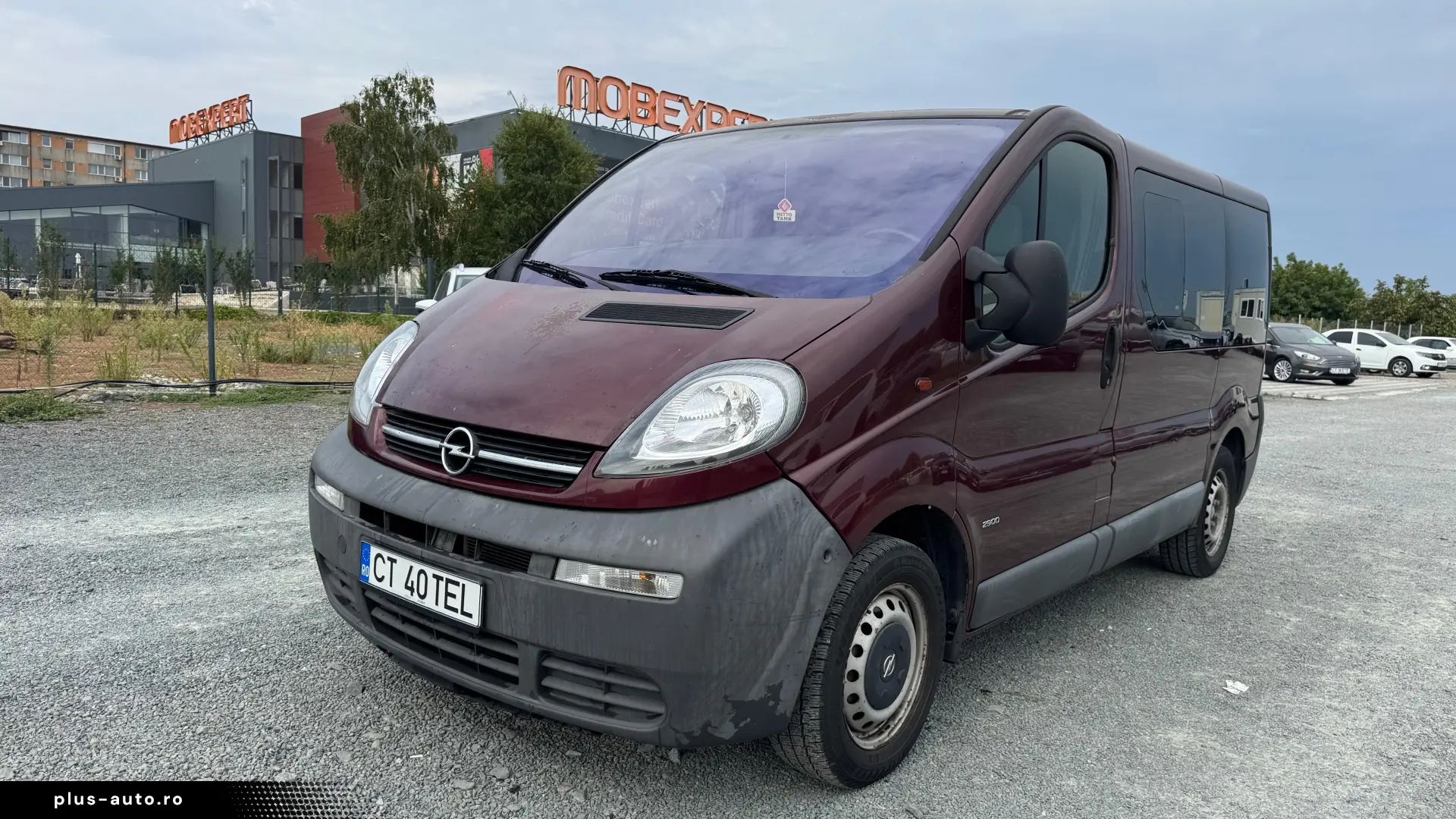 Opel Vivaro - Km. certificati! Rate fara avans!