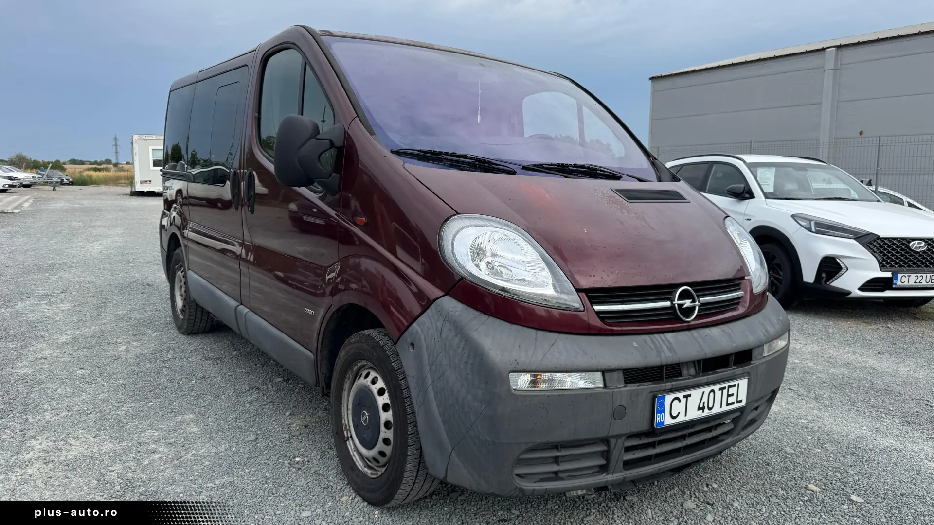 Opel Vivaro - Km. certificati! Rate fara avans!