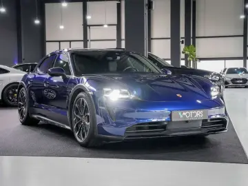 Porsche Taycan 4S Cross Turismo 93.4 kWh - Afterastur