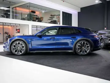 Porsche Taycan 4S Cross Turismo 93.4 kWh - Afterastur