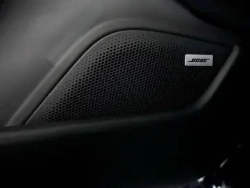 Porsche Taycan 4S Cross Turismo 93.4 kWh - Afterastur