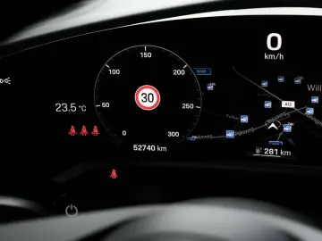 Porsche Taycan 4S Cross Turismo 93.4 kWh - Afterastur