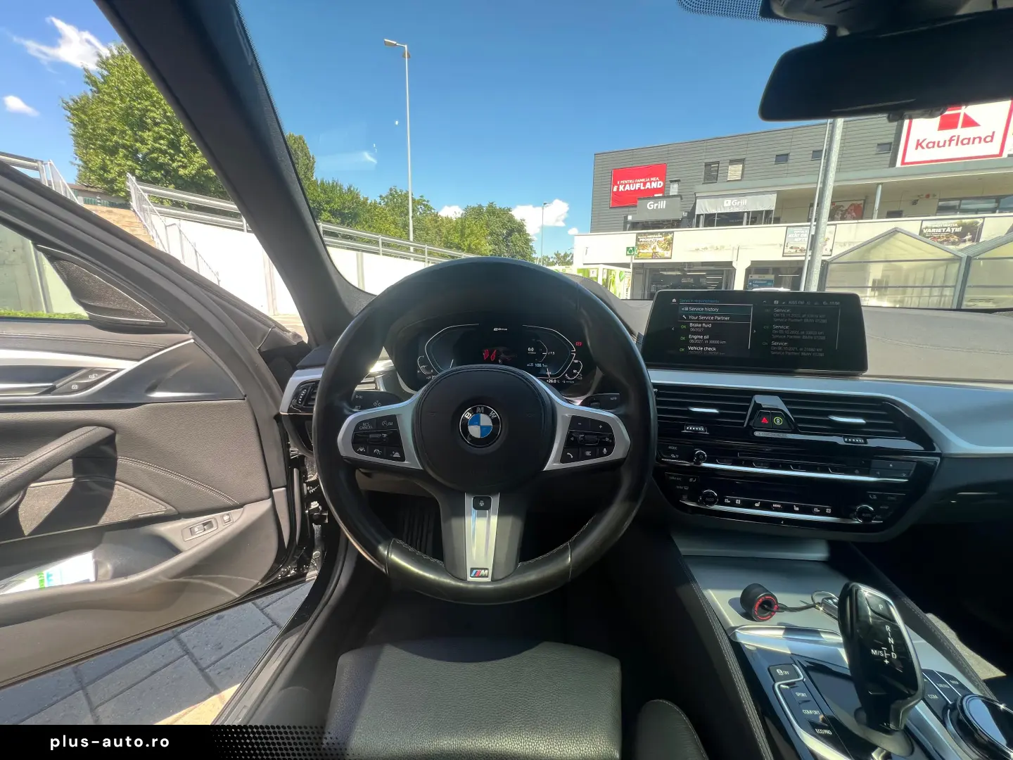 BMW Seria 5 530e iPerformance Aut. Luxury Line
