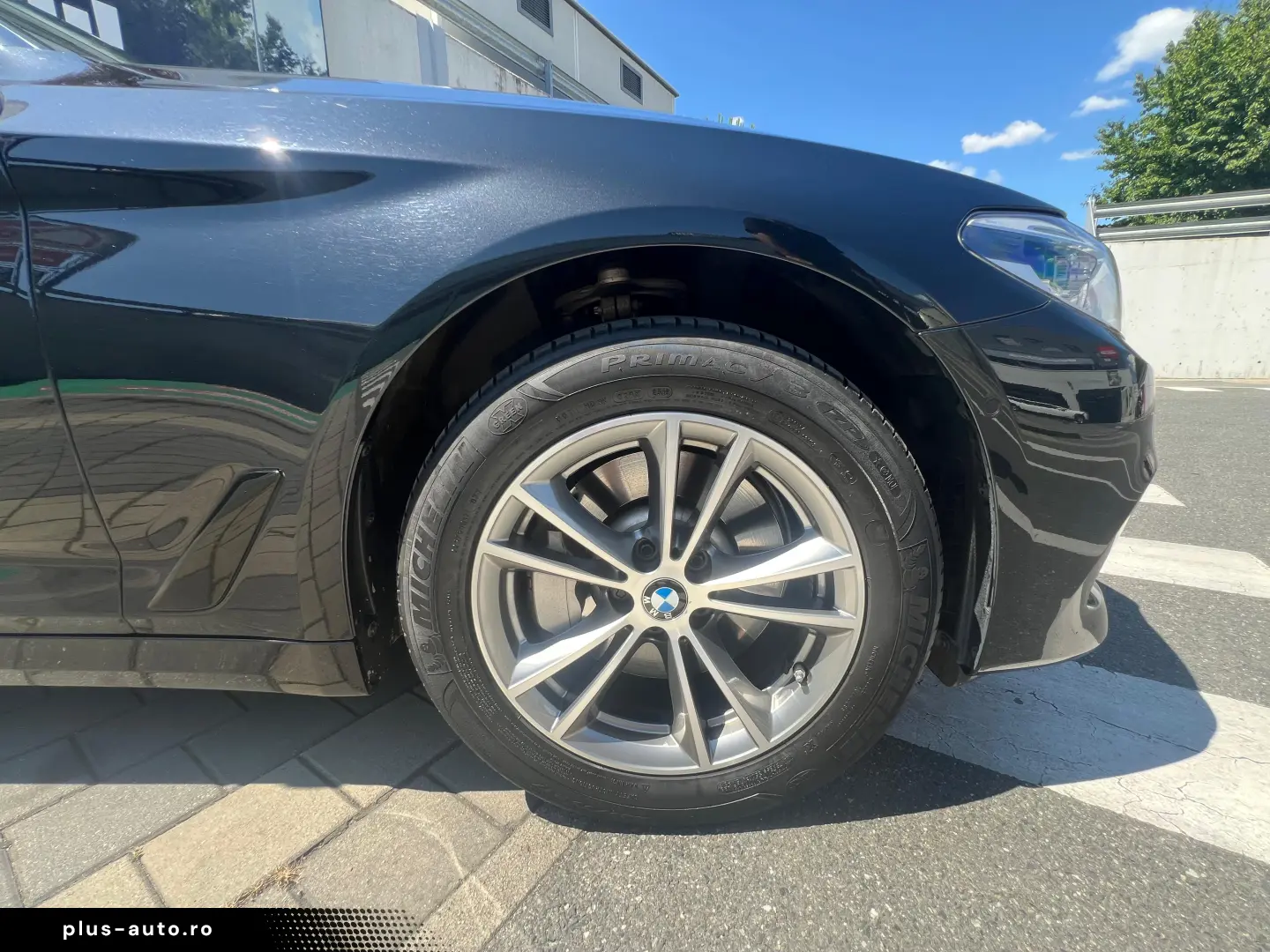 BMW Seria 5 530e iPerformance Aut. Luxury Line